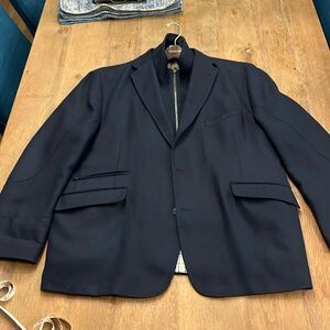 Kroon blue blazer.